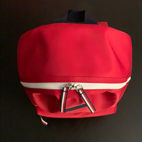 Backpack - Picture 5 of 6